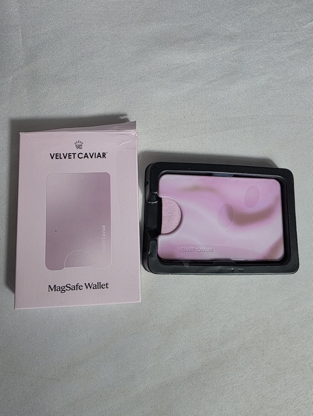 Velvet Caviar Magnetic RFID Protection Phone Wallet Case Pink Swirl Open Box